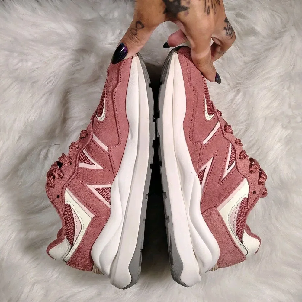 New Balance 57/40 Womens Sz 8 Rose Pink Cream Suede Sneakers Low Top
